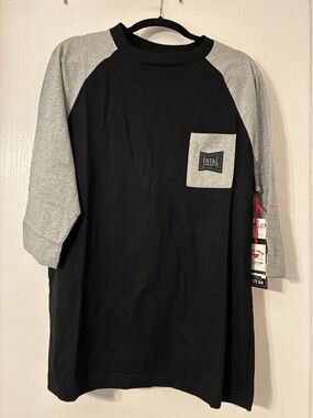 NWT Fatal Crew Black & Gray Raglan Pocket Baseball Tee - Men's Shirt Size L